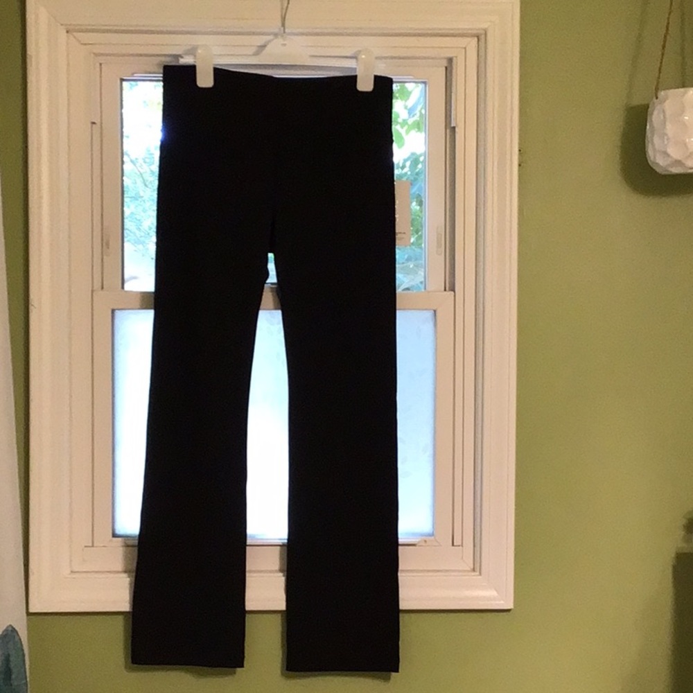 Athleta Elation Straight Leg Pants—Black Certified B Corp Quick Dry, Compression